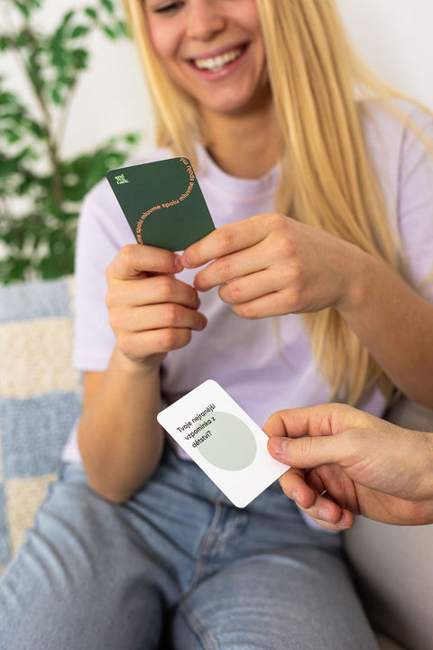 Mluvme Spolu — la version tchèque de notre jeu de conversation.