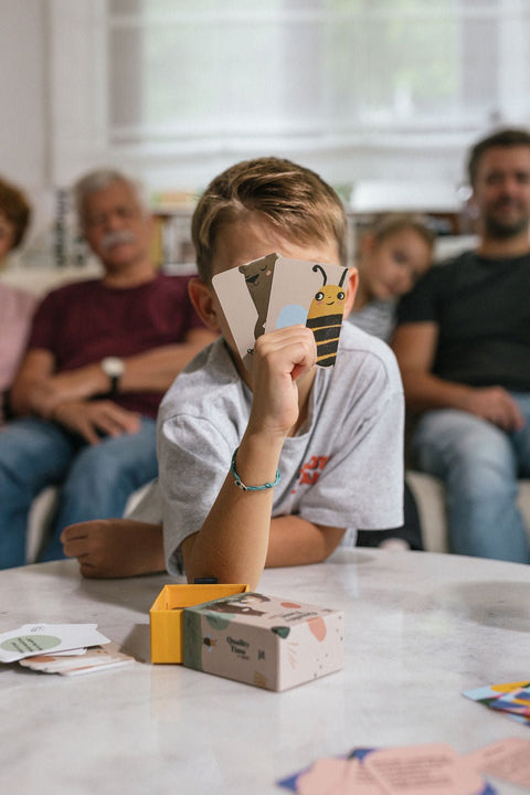 Dialog Kids — a körvonal kids német nyelvű változata. - korvonal.com